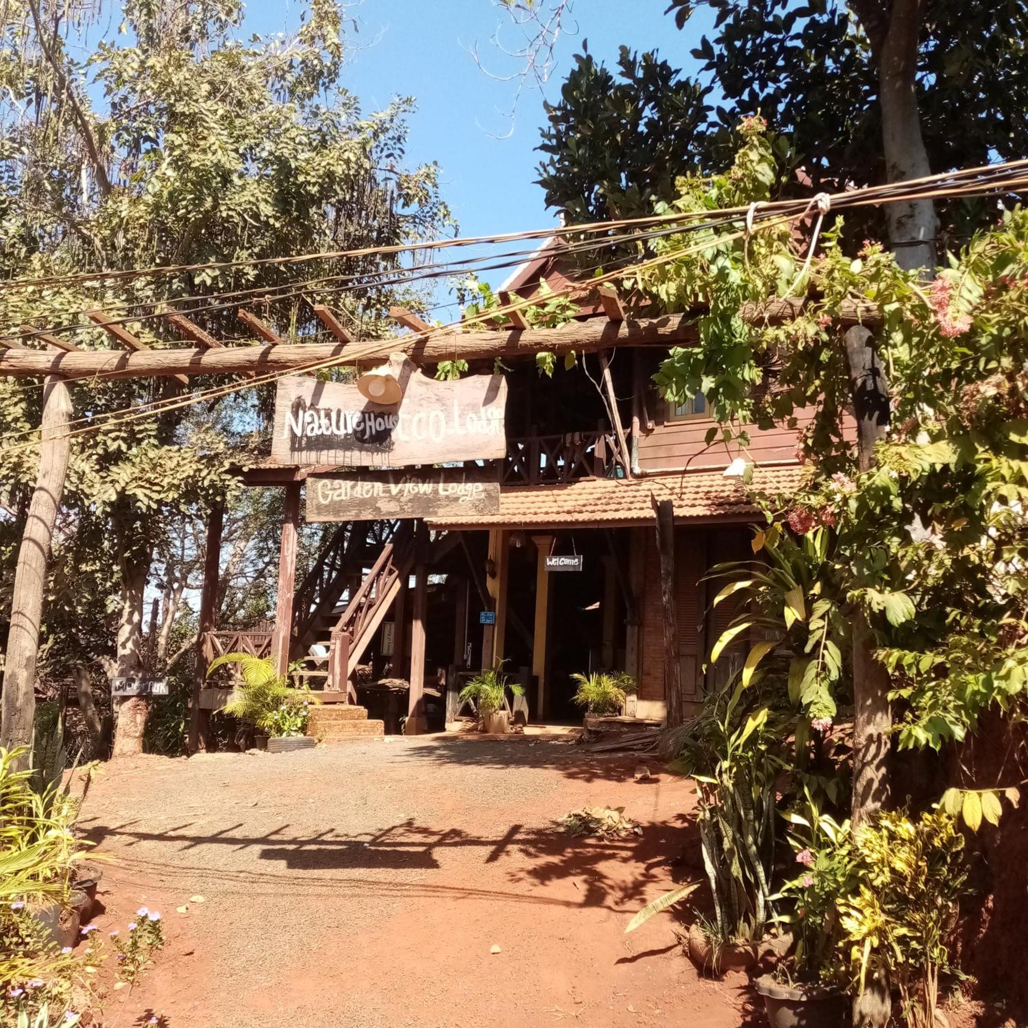 Nature House Eco-Lodge& Trekking Banlung Εξωτερικό φωτογραφία